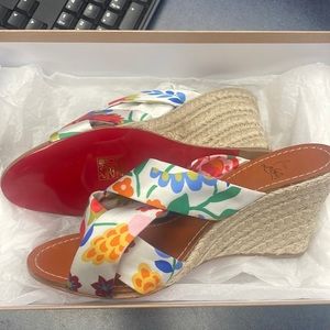 Christian louboutin dispo zeppa 85 floral satin wedge size 37